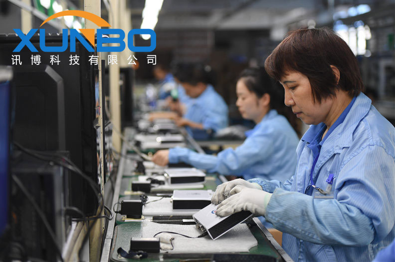 訊博機(jī)頂盒螺絲鎖付工藝介紹-訊博鎖螺絲機(jī)-多功能非標(biāo)螺絲機(jī)_全自動(dòng)視覺(jué)螺絲機(jī)_大型鎖螺絲機(jī)廠家 訊博機(jī)頂盒螺絲鎖付工藝介紹-訊博鎖螺絲機(jī)-多功能非標(biāo)螺絲機(jī)_全自動(dòng)視覺(jué)螺絲機(jī)_大型鎖螺絲機(jī)廠家