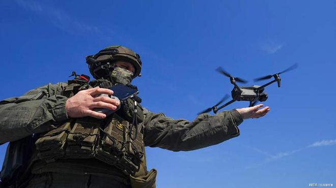 The FPV Drone will become the penetration sword of the future battlefield, strengthen the training of technology and talent echelons!-Screw machine - plasma processing machine -Potting machine - dispensing machine - soldering machine The FPV Drone will become the penetration sword of the future battlefield, strengthen the training of technology and talent echelons!-Screw machine - plasma processing machine -Potting machine - dispensing machine - soldering machine