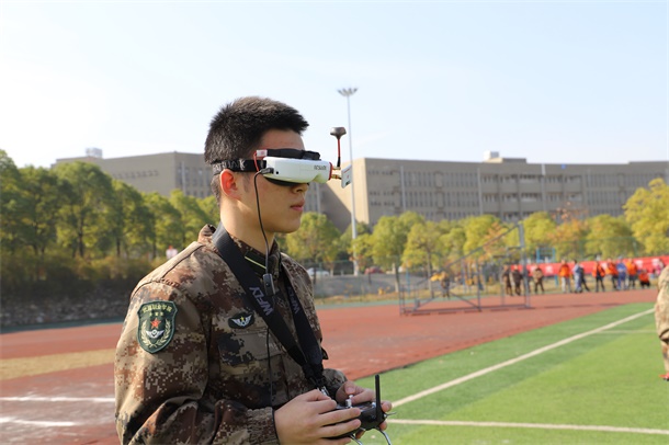 The FPV Drone will become the penetration sword of the future battlefield, strengthen the training of technology and talent echelons!-Screw machine - plasma processing machine -Potting machine - dispensing machine - soldering machine The FPV Drone will become the penetration sword of the future battlefield, strengthen the training of technology and talent echelons!-Screw machine - plasma processing machine -Potting machine - dispensing machine - soldering machine